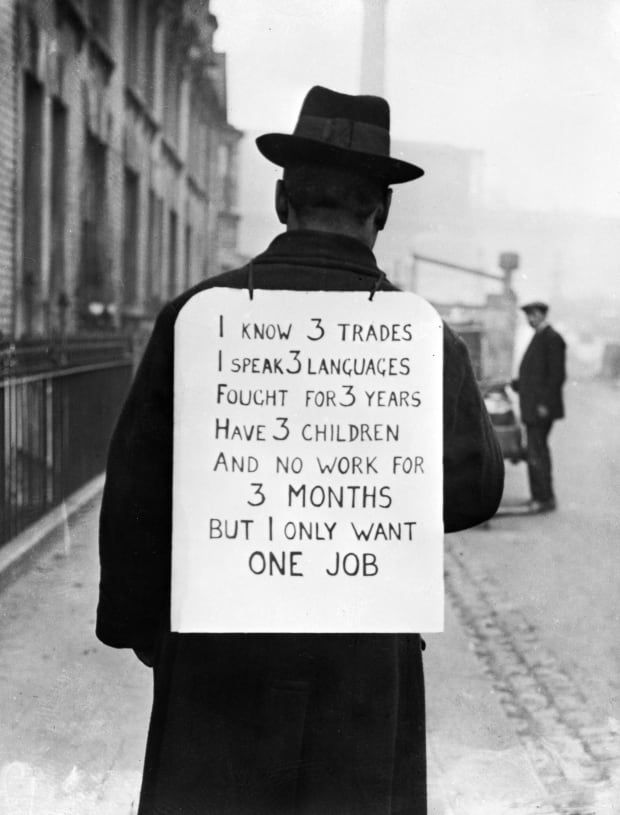 تصویر یکی از شهروندان آمریکا در بحران ۱۹۲۹-۱۹۳۳